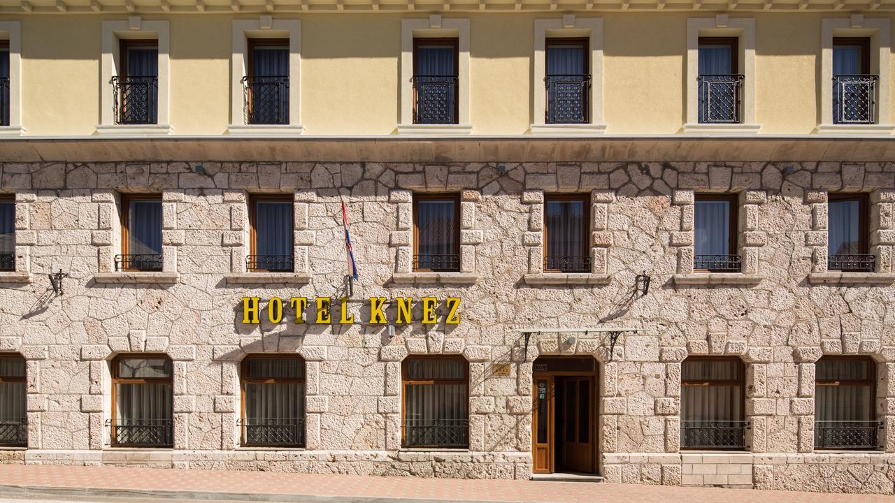 Hotel Knez 쿠프레스 외부 사진