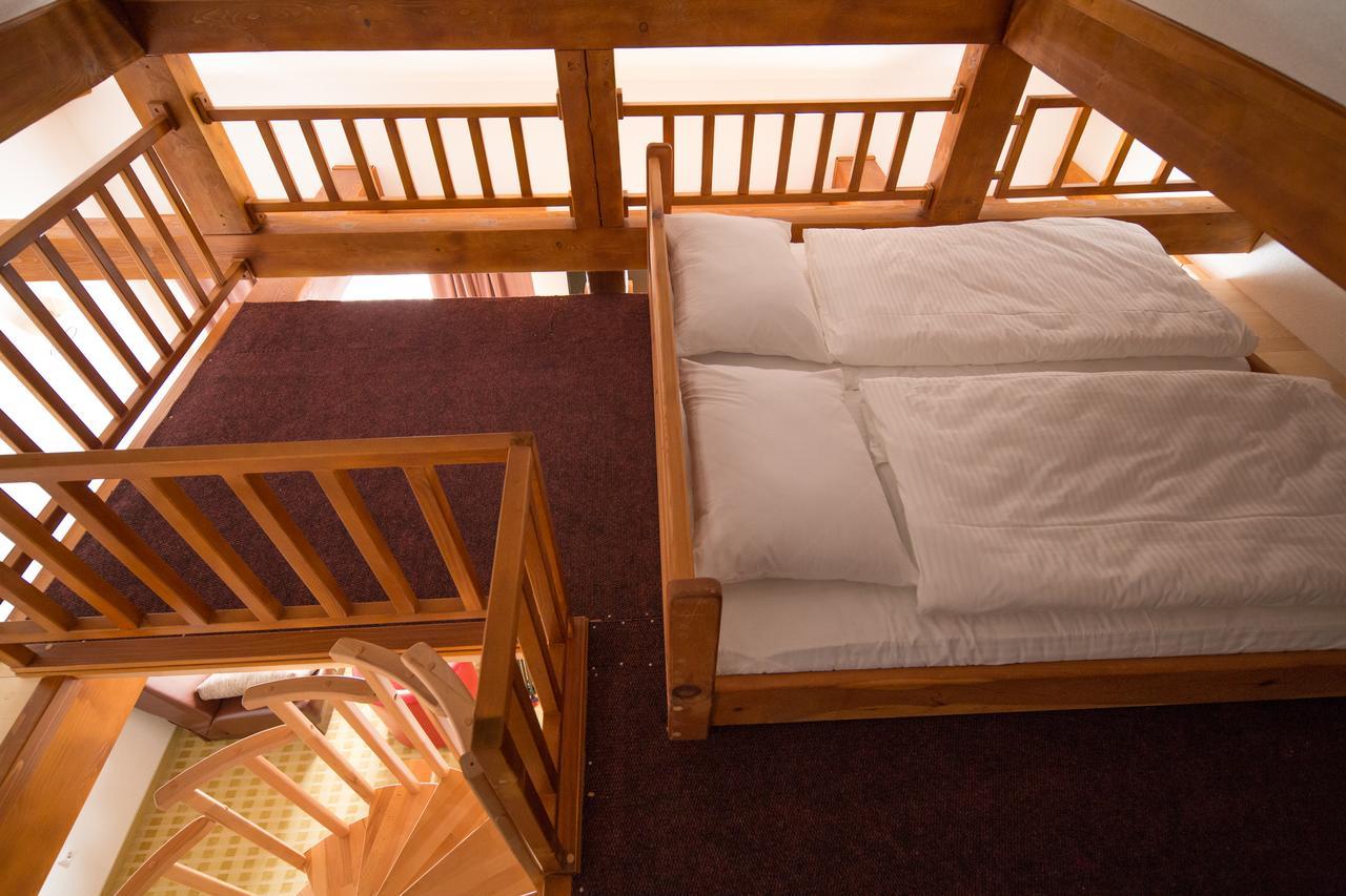 Hotel Knez 쿠프레스 외부 사진
